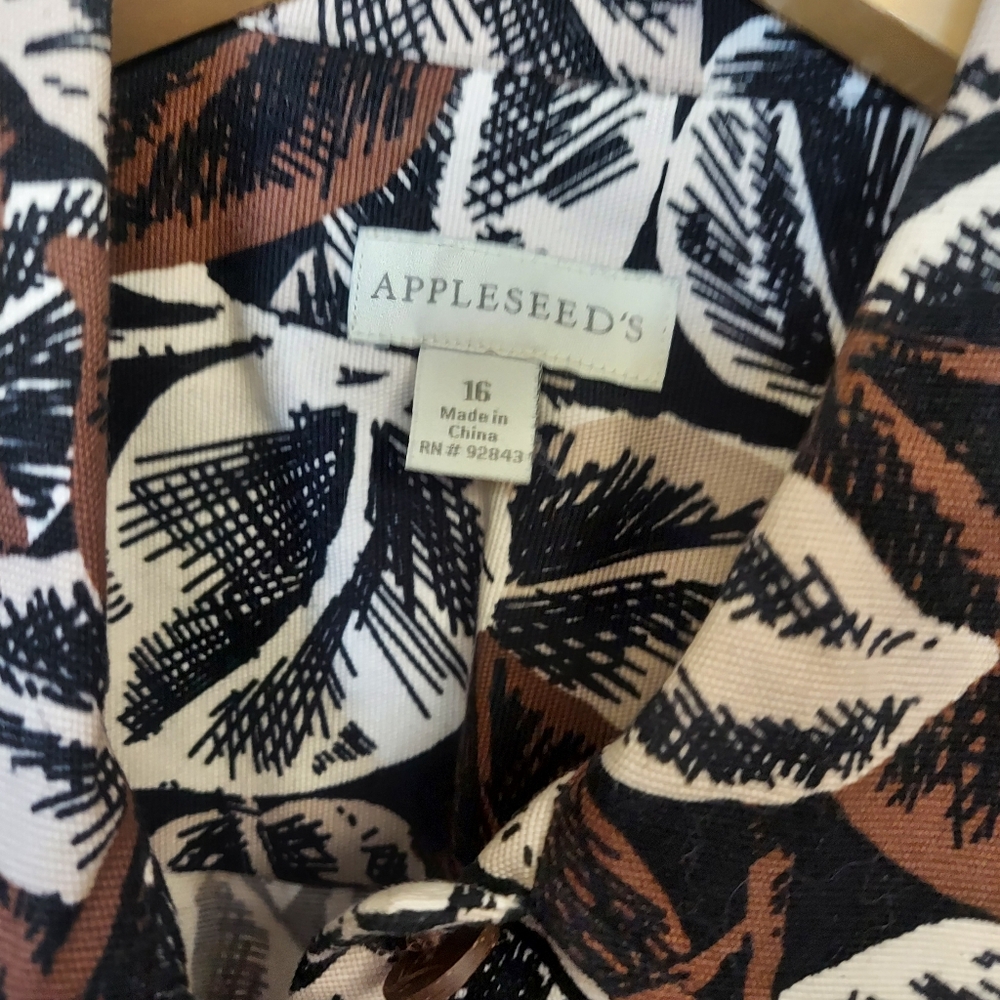 Appleseed's Black White Brown Button Leaf Pattern Jacket Sz 16 Cotton - Picture 3 of 8